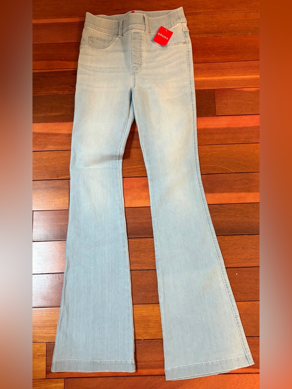 NWT SPANX Retro It Wash Flare Jeans - XS